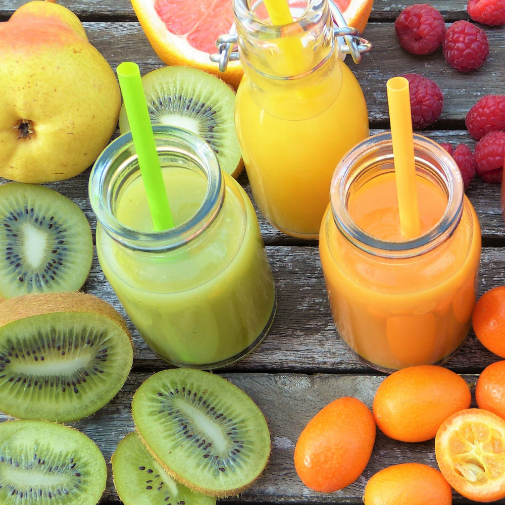 Smoothies don't have to break the bank when it comes to your health, follow along for a better look into this healthy smoothie recipe!