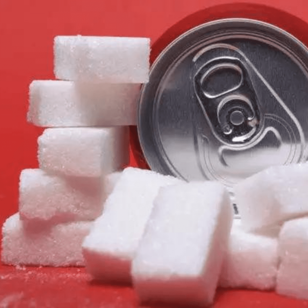 Dive into the debate: Saturated fat or sugar? Discover the effects on your health and make informed choices for a balanced diet.